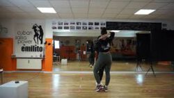 Bachata Sensual / Partnerwork | Alara & Roxi | 09.02
